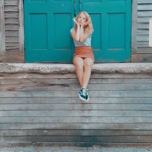 Meet your Posher, Riley